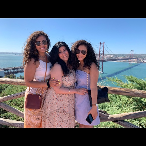 Meet your Posher, Emma - Picture 3 of 3